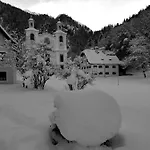 Maria Kirchental Hotel *