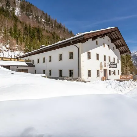 Maria Kirchental * Sankt Martin bei Lofer