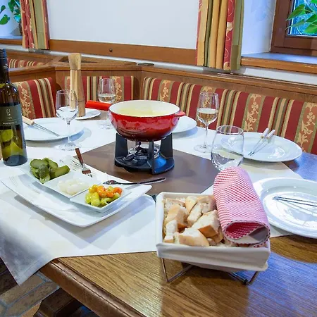 Maria Kirchental Hotel *