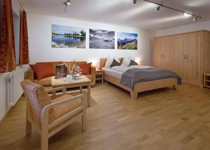 Отель Maria Kirchental *