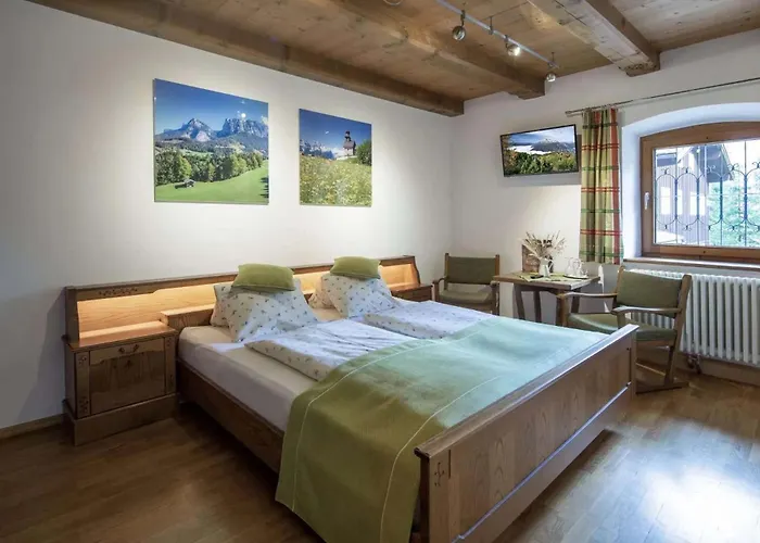 Maria Kirchental Отель