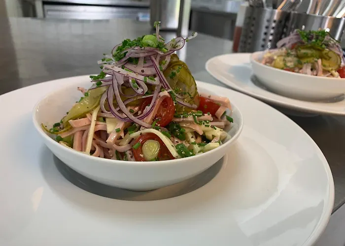 Maria Kirchental Отель *